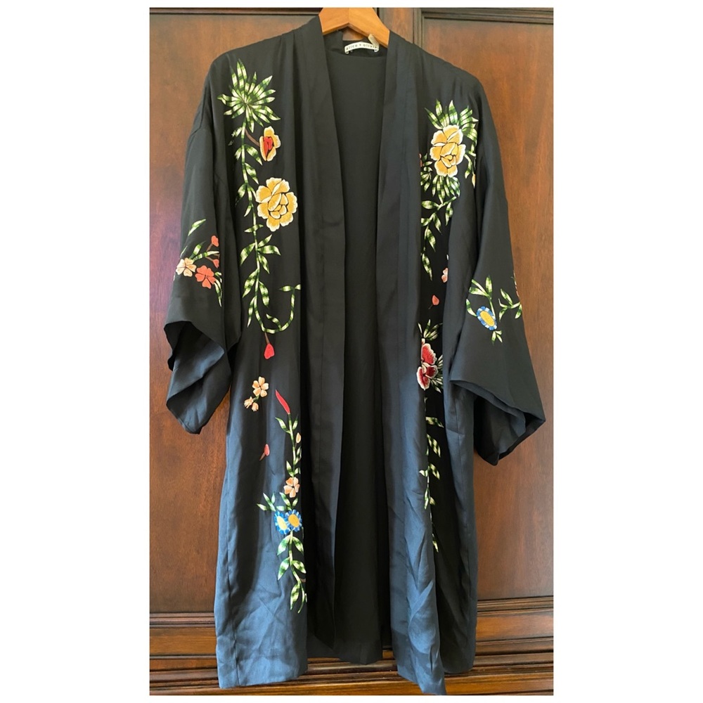 NWOT Alice & Olivia Lupe Embroidered Long Kimono Size M/L - Picture 4 of 12